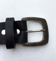 CPF22 - Ceinture cuir noir modèle "classique" avec boucle de ceinture design finition nickel
